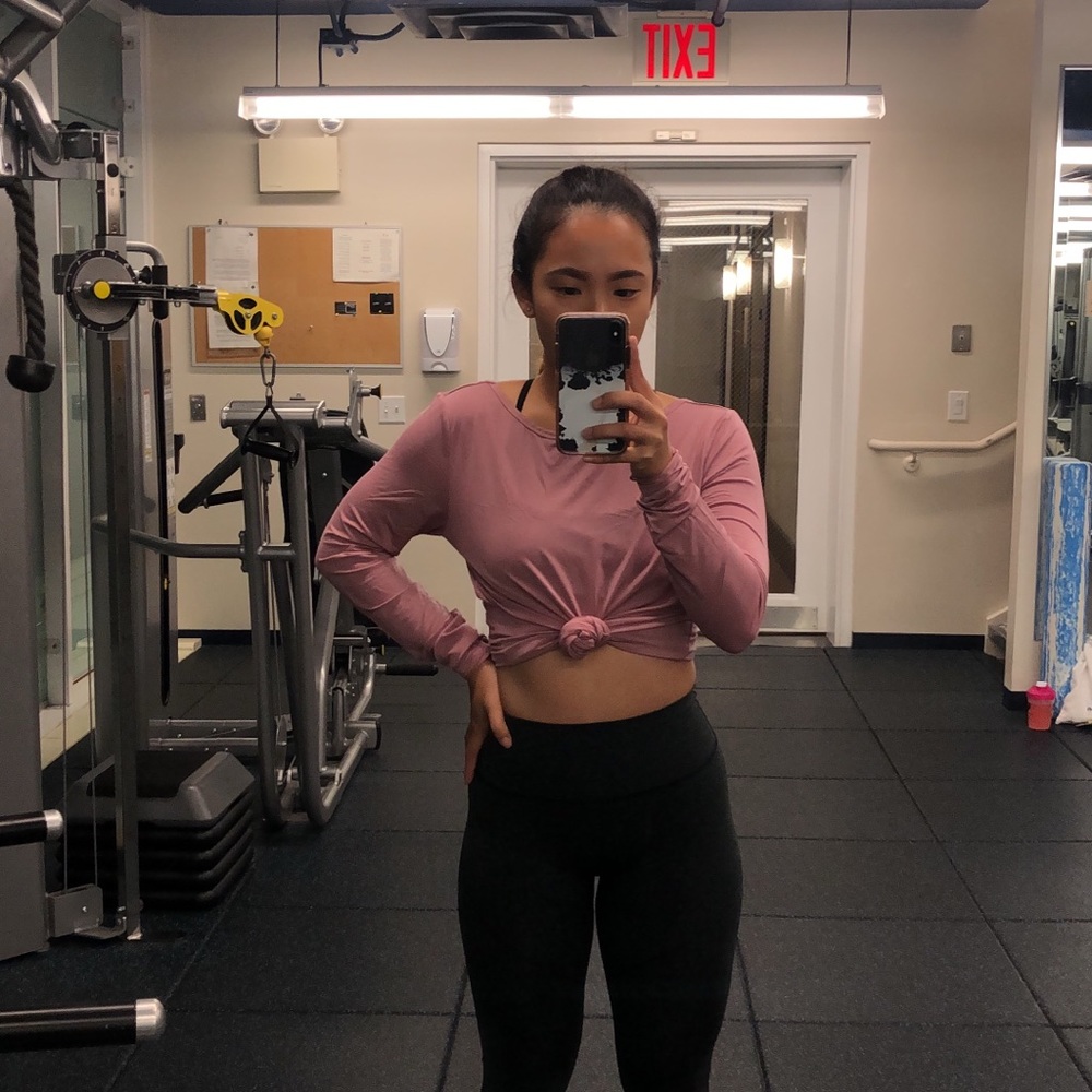 SOLD—Alphalete long sleeves in mauve